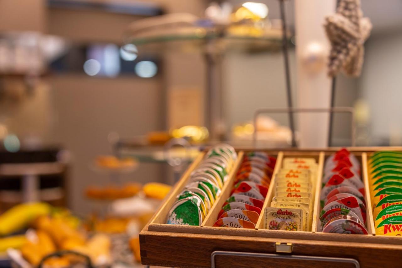 Hotel Ambiotel Tongeren Ngoại thất bức ảnh