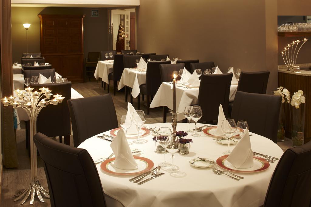 Hotel Ambiotel Tongeren Ngoại thất bức ảnh