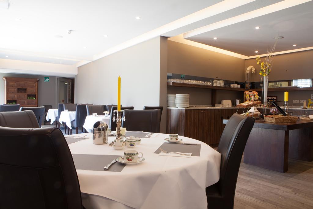Hotel Ambiotel Tongeren Ngoại thất bức ảnh